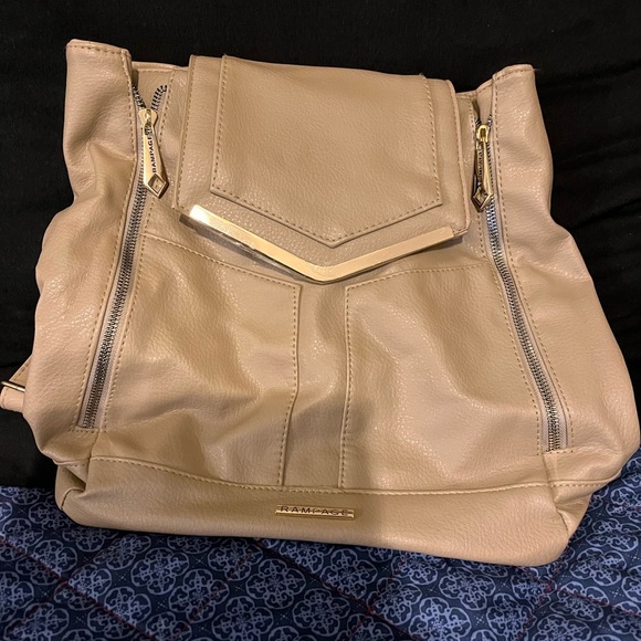 Handbags - Casual backpack